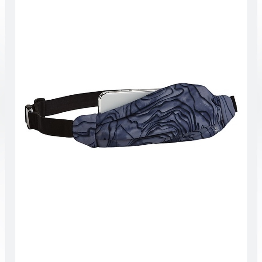 COPY - Athleta Supersonic Run Belt Bag, Adjustable, Gray and Black